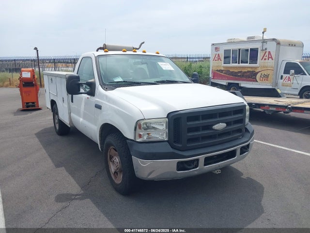 2005 Ford F-350 Xl/xlt მანქანა იყიდება აუქციონზე, vin: 1FDSF34585EA36927, აუქციონის ნომერი: 41746572