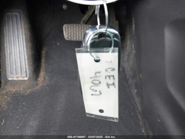 3GNAXHEV7MS145531 Chevrolet Equinox Fwd Ls