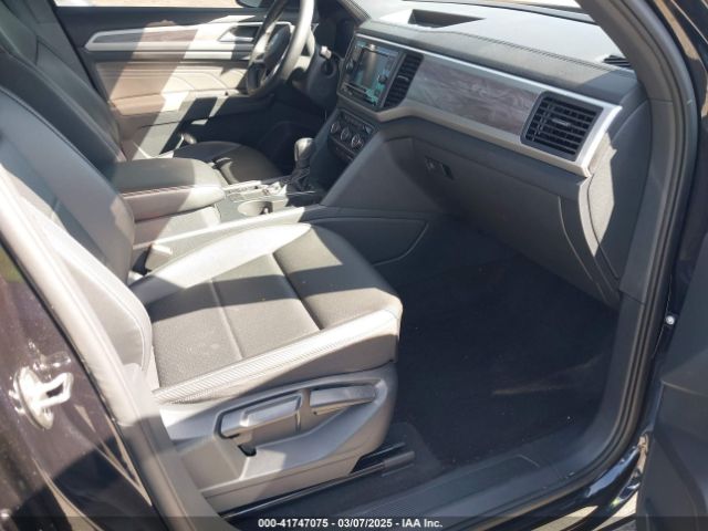 1V2DC2CA9NC206785 Volkswagen Atlas Cross Sport 2.0t Se