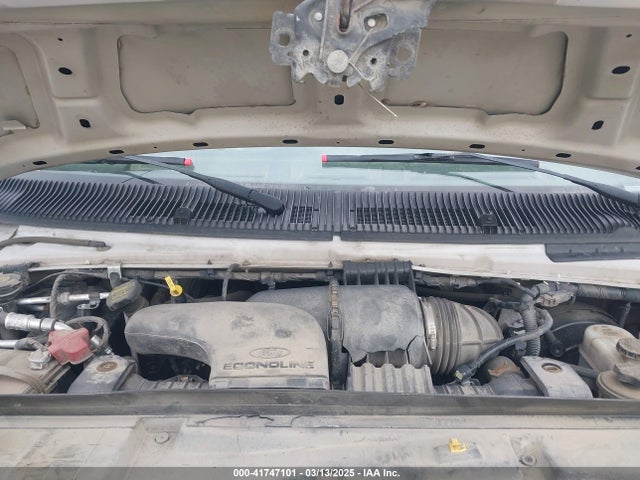 Ford E-250 Commercial 2014 1FTNE2EW7EDA00187 Image 10