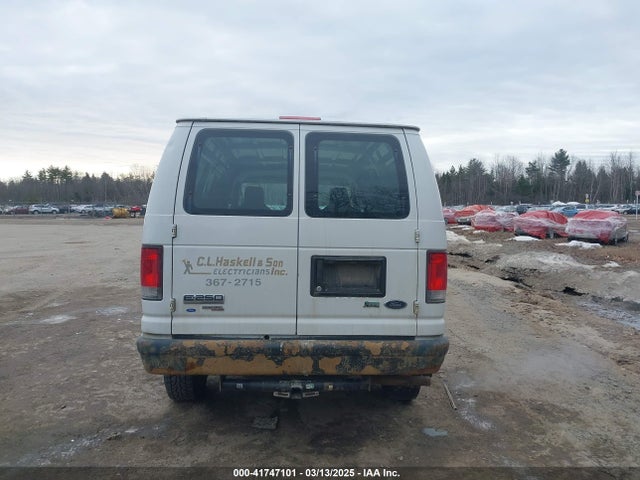 Ford E-250 Commercial 2014 1FTNE2EW7EDA00187 Image 17
