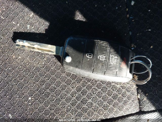5XYPG4A34KG509144 KIA Sorento 2.4l Lx