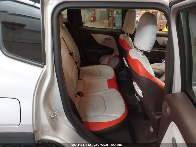 ZACCJBDT0FPB61017 Jeep Renegade Limited