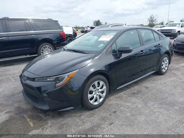 Toyota COROLLA LE 2021 5YFEPMAE3MP239749 Image 2