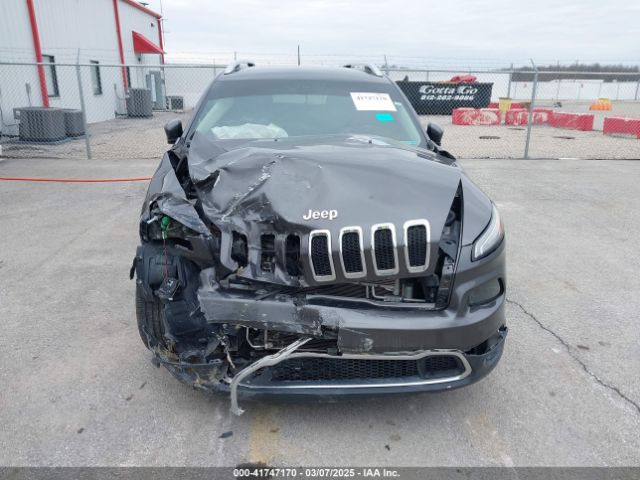 1C4PJLDB0JD565920 Jeep Cherokee Limited Fwd