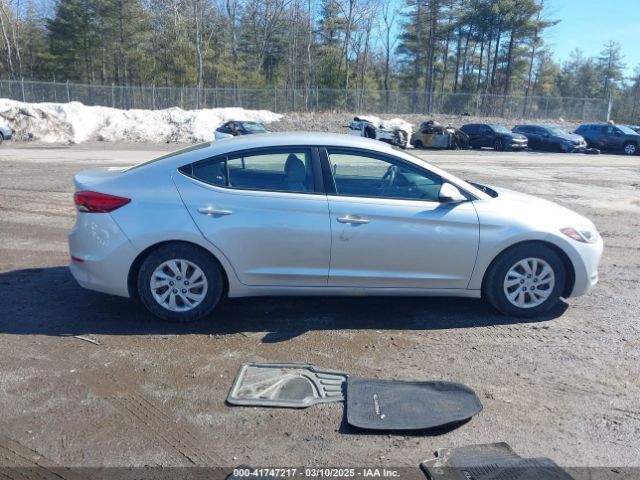 5NPD74LF2HH162411 Hyundai ELANTRA SE