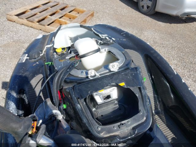 2016 KAWASAKI STX-15F KAW10778B616 Photo 6