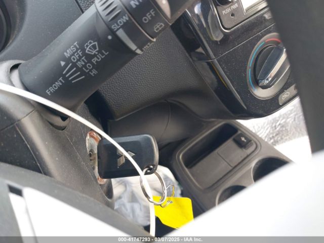 ML32A3HJ4KH012745 Mitsubishi MIRAGE ES
