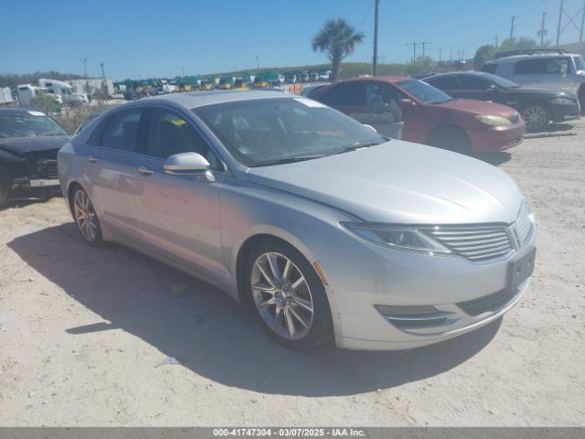 3LN6L2J96ER817180 Lincoln MKZ