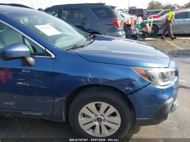4S4BSAFC6K3381960 Subaru Outback 2.5i Premium