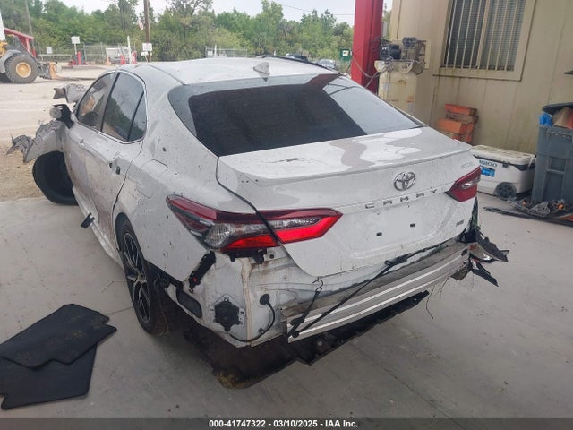 4T1S11AK7NU667655 Toyota CAMRY SE