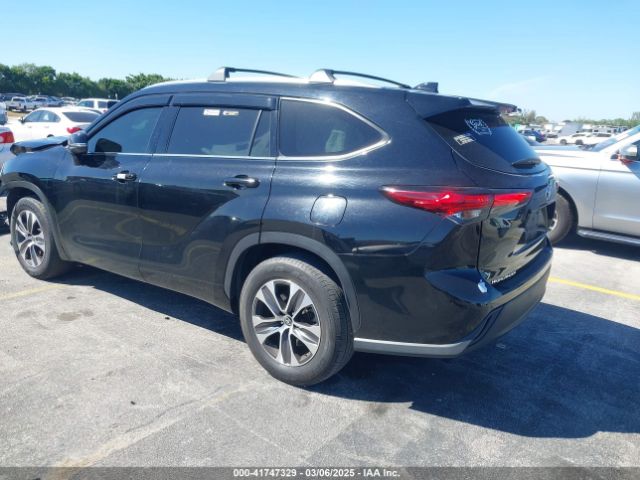5TDGZRAH8MS519507 Toyota Highlander Xle