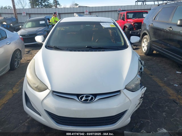 5NPDH4AE6GH713798 Hyundai ELANTRA SE