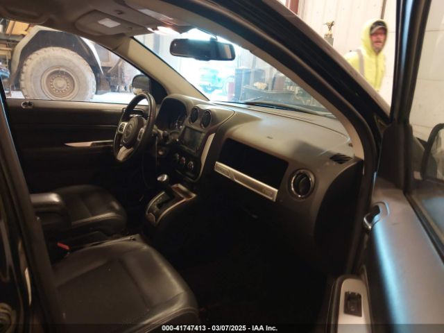 1C4NJDABXGD593959 Jeep Compass Sport/north