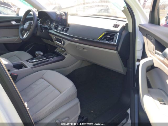 WA1GAAFY1P2017705 Audi Q5 Premium 45 Tfsi S Line Quattro