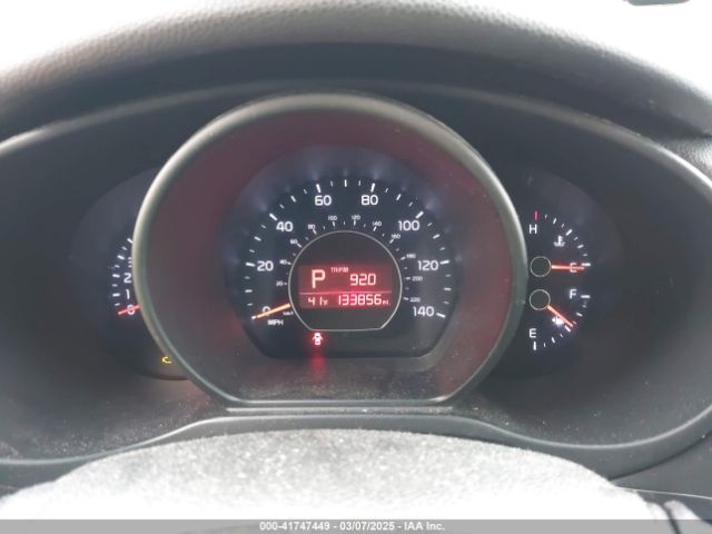 KNDJP3A50E7017777 KIA SOUL +