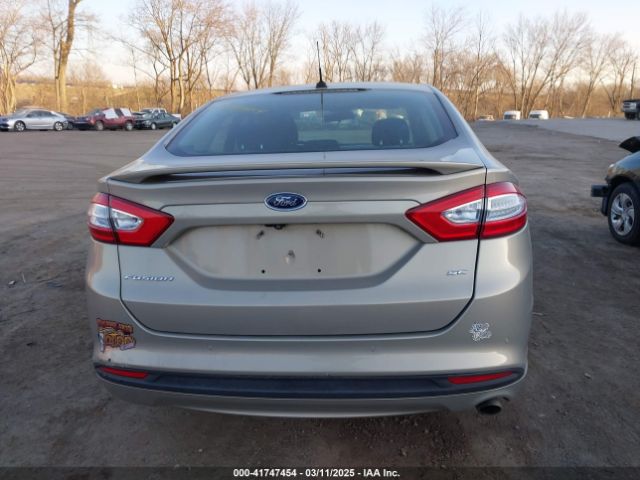 3FA6P0H72GR177902 Ford FUSION SE