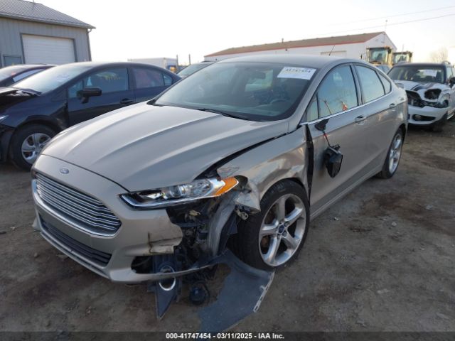 3FA6P0H72GR177902 Ford FUSION SE