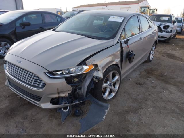 3FA6P0H72GR177902 Ford FUSION SE