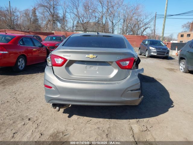 1G1BE5SM6J7229663 Chevrolet Cruze Lt Auto