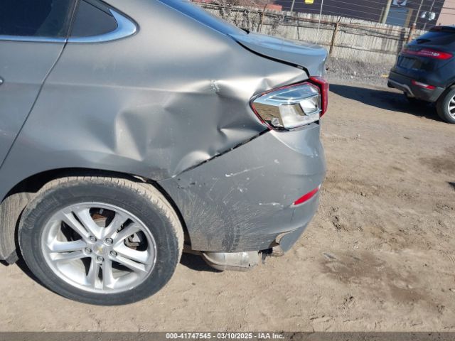 1G1BE5SM6J7229663 Chevrolet Cruze Lt Auto