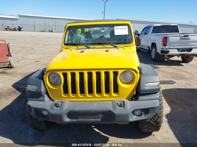 1C4HJXAG5MW691176 Jeep Wrangler Sport 4x4