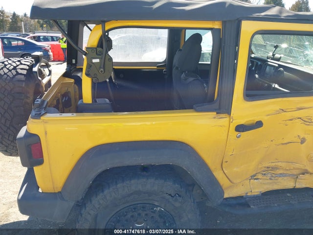 1C4HJXAG5MW691176 Jeep Wrangler Sport 4x4