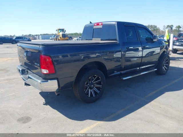 1C6RR7GG0JS218820 RAM 1500 Big Horn  4x4 6'4 Box