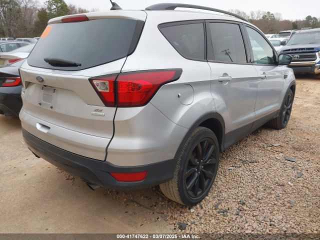 2019 FORD ESCAPE 1FMCU0GD5KUB10172 Photo 3