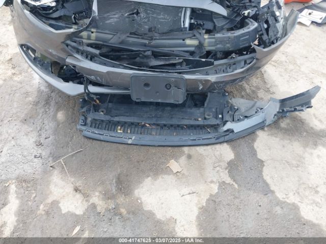 3FA6P0HD3HR118753 Ford FUSION SE
