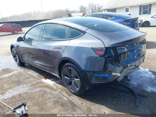 2023 TESLA MODEL 3 5YJ3E1EA7PF674048 Photo 2