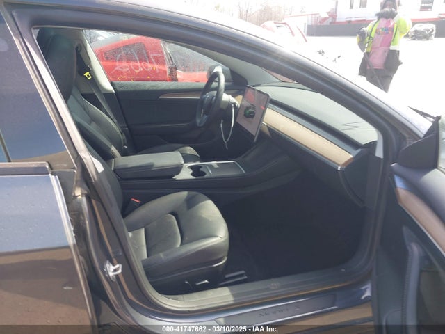 2023 TESLA MODEL 3 5YJ3E1EA7PF674048 Photo 4