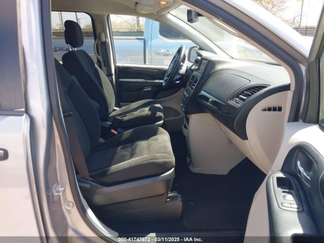 2C4RDGBG3KR790398 Dodge Grand Caravan Se
