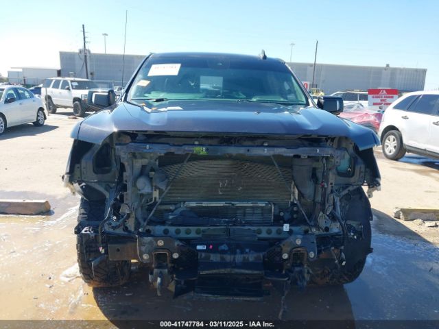 3GTUUCET7NG547862 GMC Sierra 1500 4wd  Short Box Elevation With 3sb
