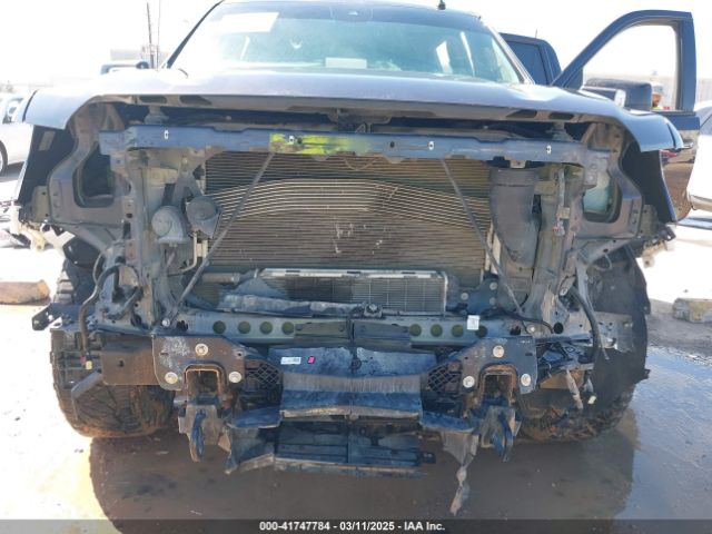 3GTUUCET7NG547862 GMC Sierra 1500 4wd  Short Box Elevation With 3sb
