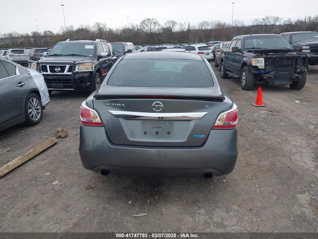 Nissan Altima 2.5 S 2014 1N4AL3AP1EC329892 Image 17
