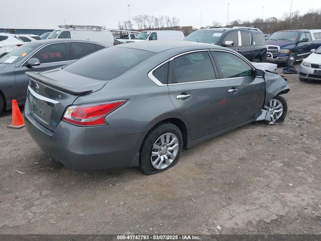 Nissan Altima 2.5 S 2014 1N4AL3AP1EC329892 Image 4