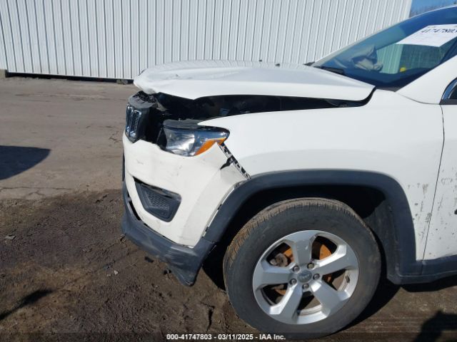 3C4NJDBB0LT145359 Jeep Compass Latitude 4x4