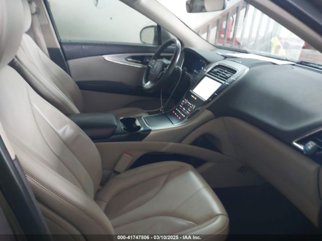 2LMPJ6J98LBL15952 Lincoln Nautilus Standard