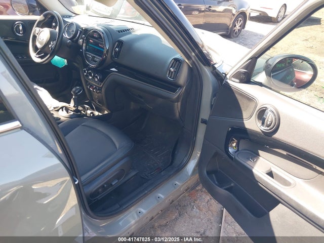 2019 MINI COUNTRYMAN WMZYS7C51K3F44556 Photo 4