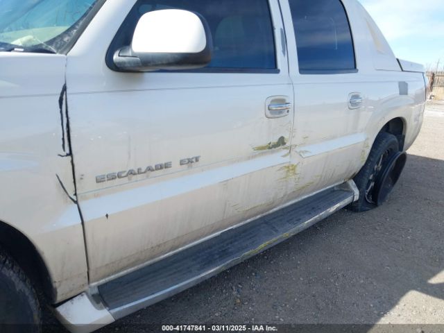 2004 CADILLAC ESCALADE EXT 3GYEK62N94G191201 Photo 5