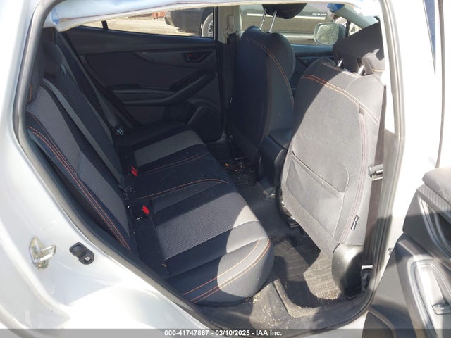 JF2GTACCXKH369374 Subaru Crosstrek 2.0i Premium