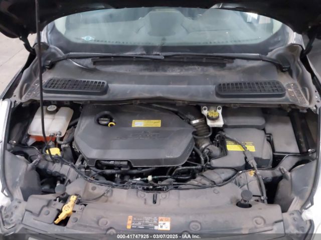 1FMCU9GXXEUD09124 Ford ESCAPE SE