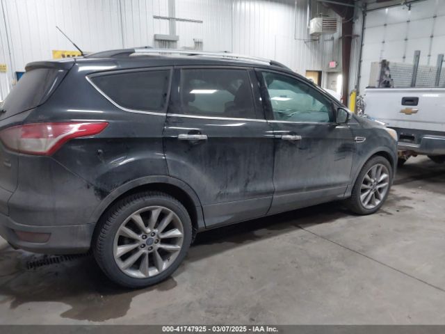 1FMCU9GXXEUD09124 Ford ESCAPE SE