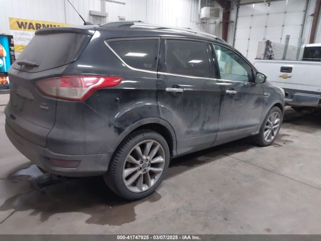 1FMCU9GXXEUD09124 Ford ESCAPE SE