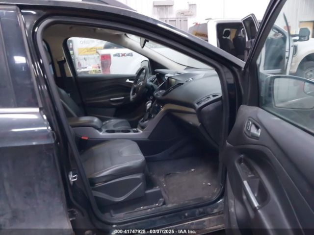 1FMCU9GXXEUD09124 Ford ESCAPE SE