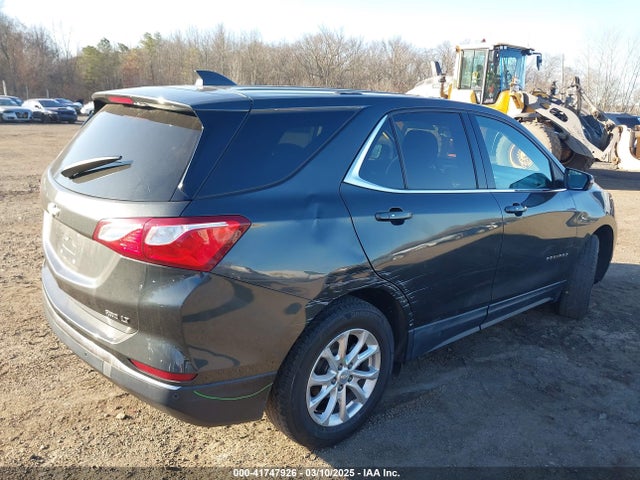2GNAXUEV8K6183421 Chevrolet EQUINOX LT