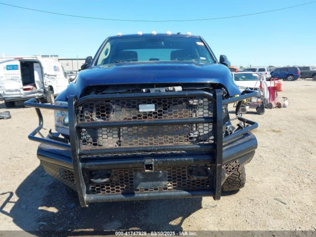 3C6UR5CL5EG172688 RAM 2500 Tradesman