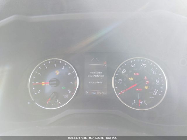 2T3C1RFV1MC142071 Toyota Rav4 Xle Premium