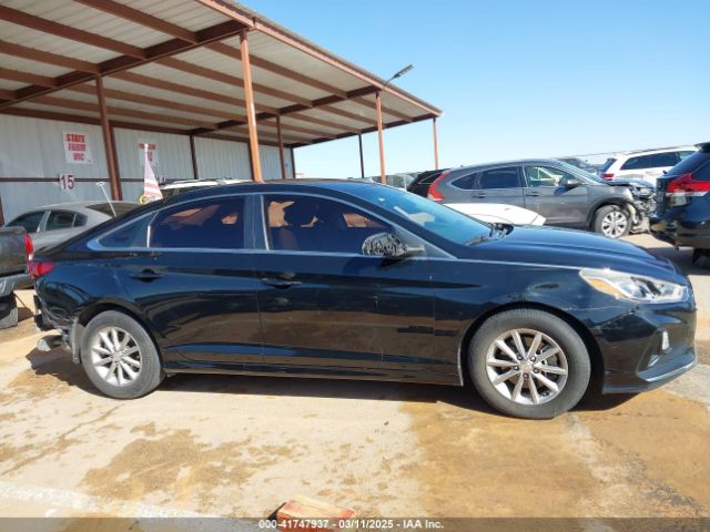5NPE24AF4KH788295 Hyundai SONATA SE
